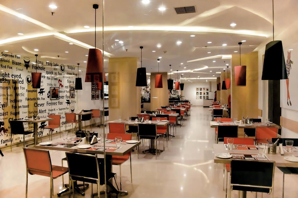 Red Fox Hotel, Chandīgarh Εξωτερικό φωτογραφία