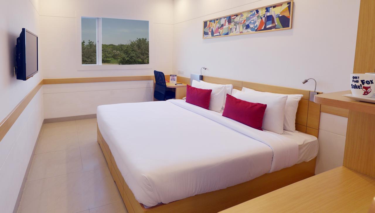 Red Fox Hotel, Chandīgarh Εξωτερικό φωτογραφία